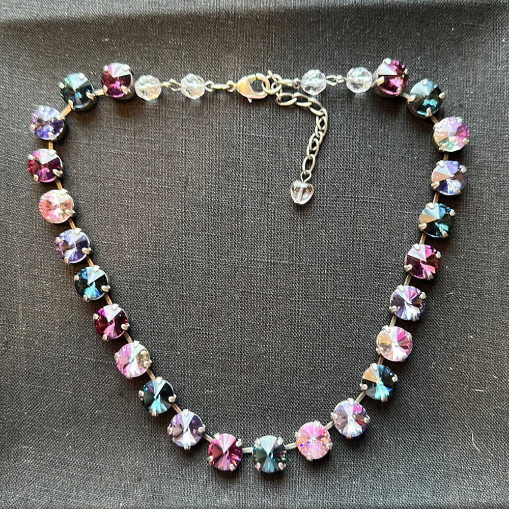 Manhattan necklace from over 10 years ago Amazing condition! Rare vintage piece.